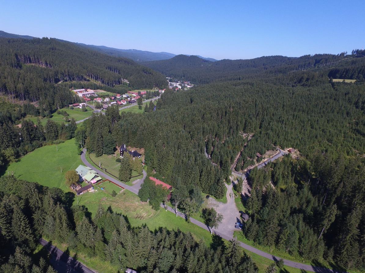 Obec Bílá